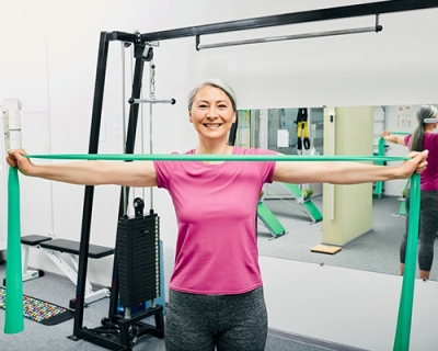 Best Rotator Cuff Surgeon in Los Angeles: Signs You Need Expert Shoulder Care